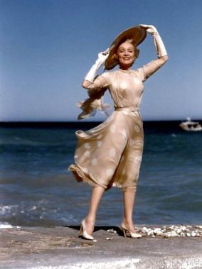 Marlene Dietrich 1957